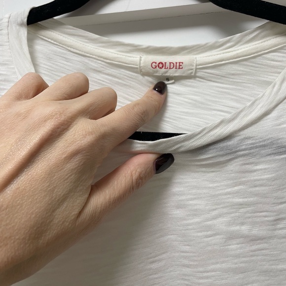 Goldie white puff top - Picture 2 of 3